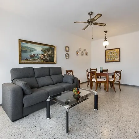 Ref. 165. Apto. Tribala * Pineda de Mar